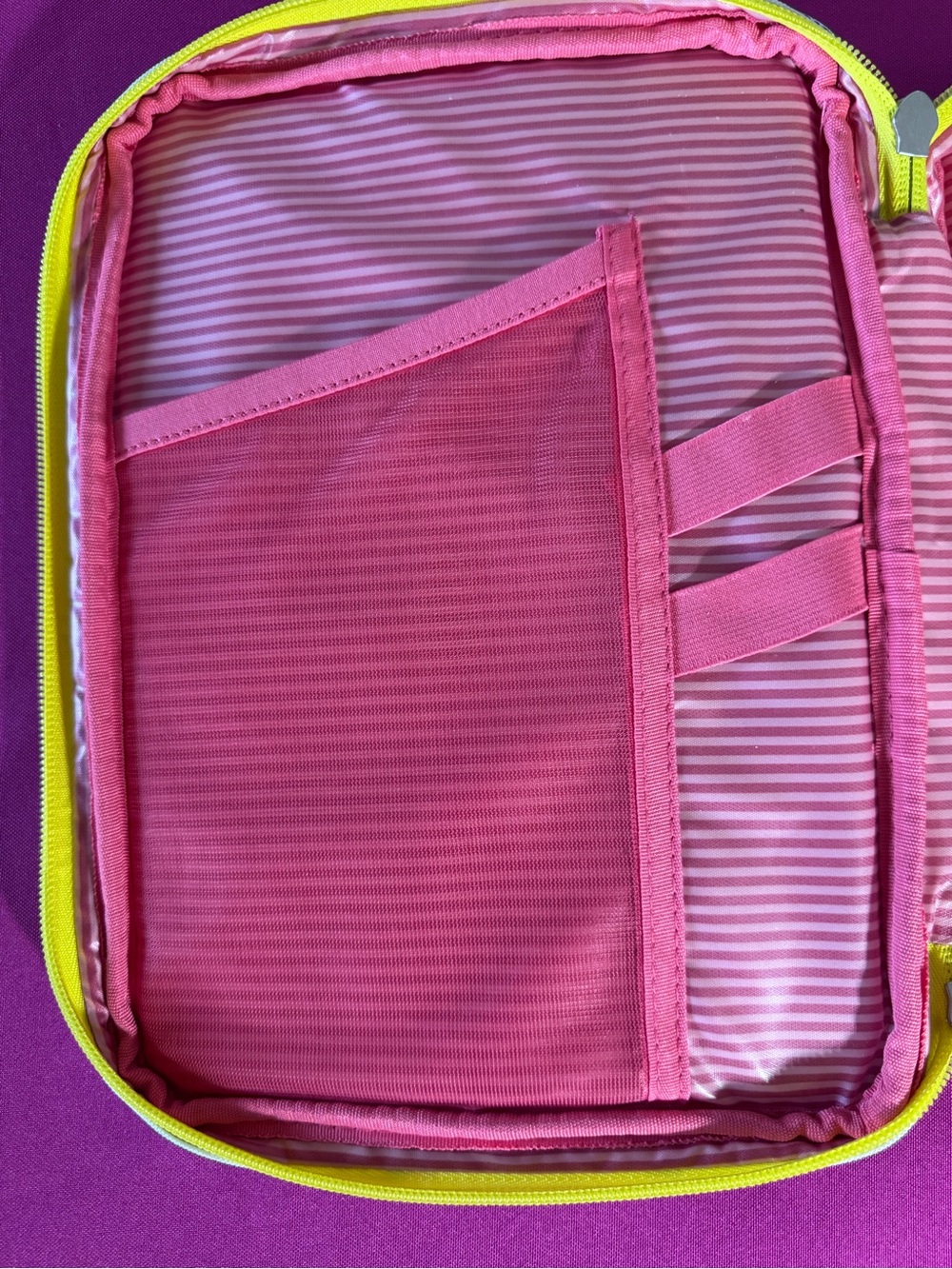 PlanetBox Rover Bento Box Style Lunch Box - Picture 9 of 10